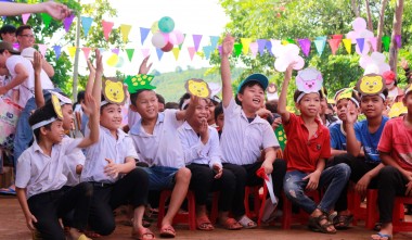 CHILDREN'S DAY AT TRAN PHU PRIMARY SCHOOL IN BINH PHUOC 