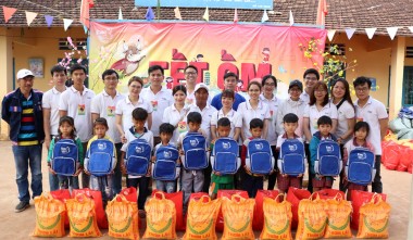 CBC LOVE SCHOOL BRING "WARMISH TET" TO LONG HA C PRIMARY SCHOOL, PHU RIENG, BINH PHUOC