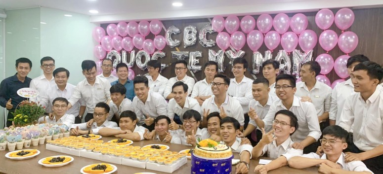 CBC BÍ MẬT TỔ CHỨC TIỆC CHÚC MỪNG NGÀY QUỐC TẾ QUÝ ÔNG 19/11
